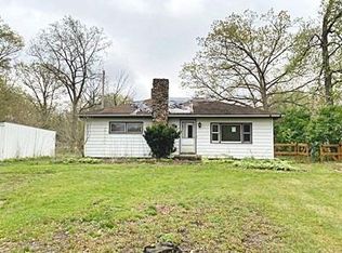9111 E 137th Ave, Hebron, IN 46341