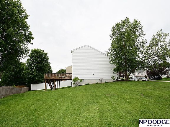 3rd image of 2133 N 167th Cir