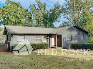 2509 Yorkmont Dr, Vestavia Hills, AL 35226