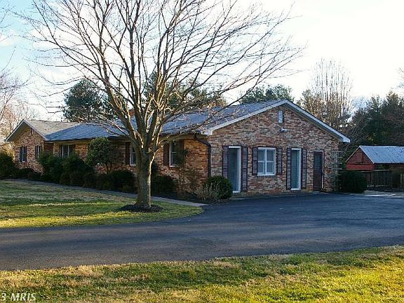 3rd image of 6230 Olga Ct