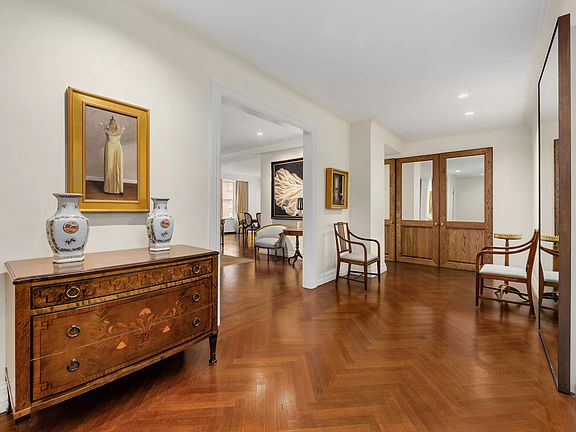 4th image of 1075 Park Ave #6-D