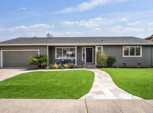 9 Piper Ct, Novato, CA