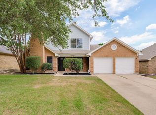1230 Castleman Dr, Cedar Hill, TX 75104