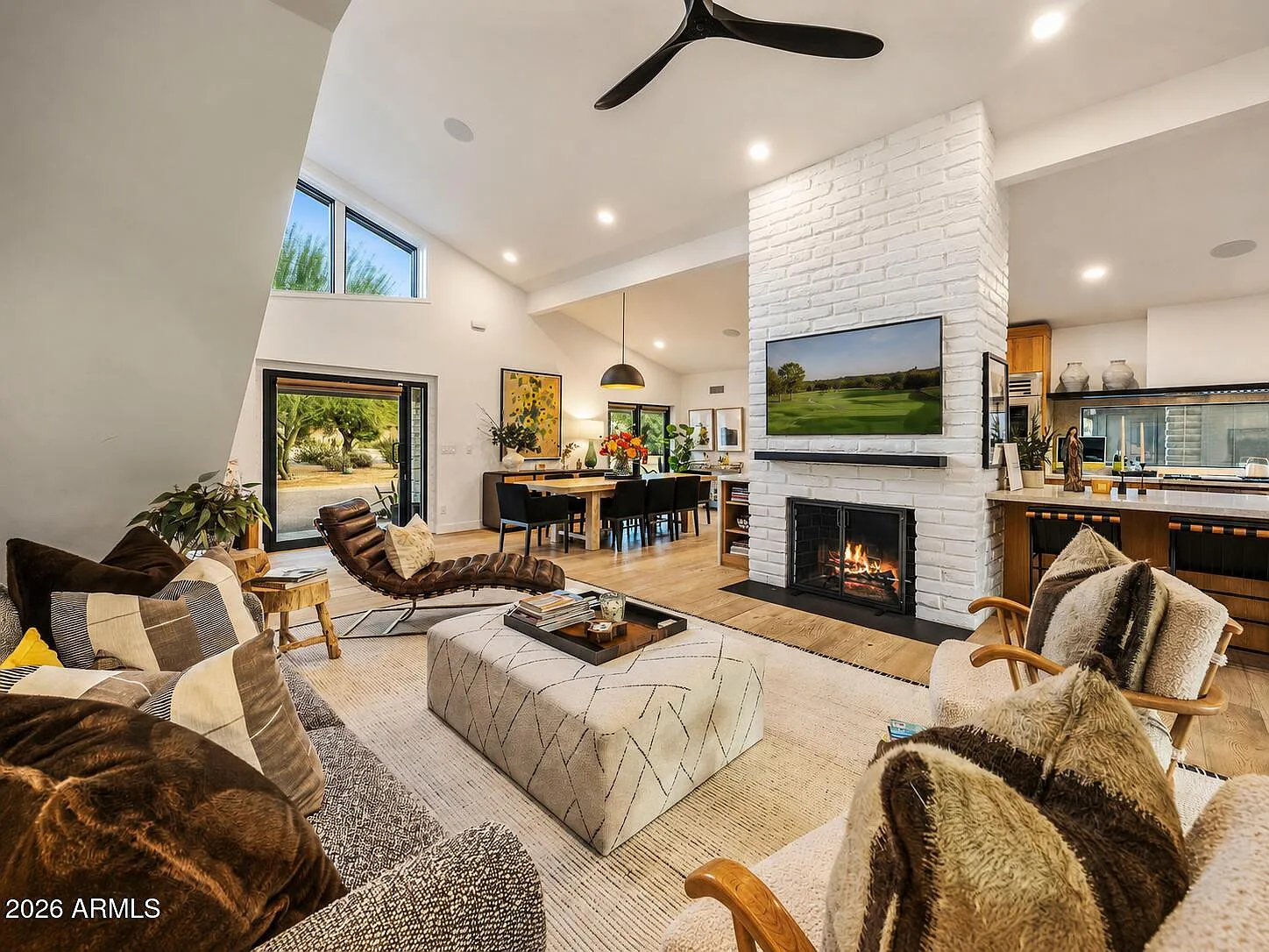 6 bed, 4.5 bath, 3100 sqft, $25,000 — Photo 4