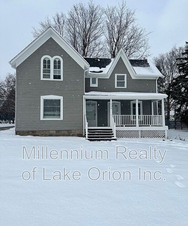 1st image of 734 W Oregon St #1