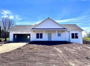 15645 County Shop Rd, Darlington, WI 53530