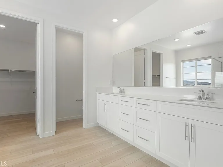 27273 Debut Pl — Photo 19