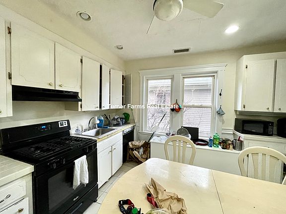 2nd image of 207 Boston Ave #A1
