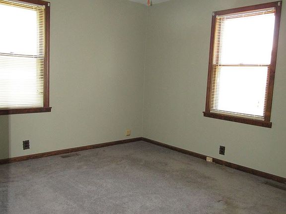 4th image of 1308 Pawnee St