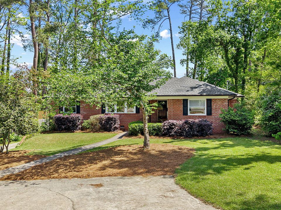 1st image of 3117 W Lake Forest Drive