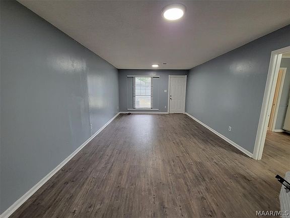 5th image of 3411 Malabar Rd