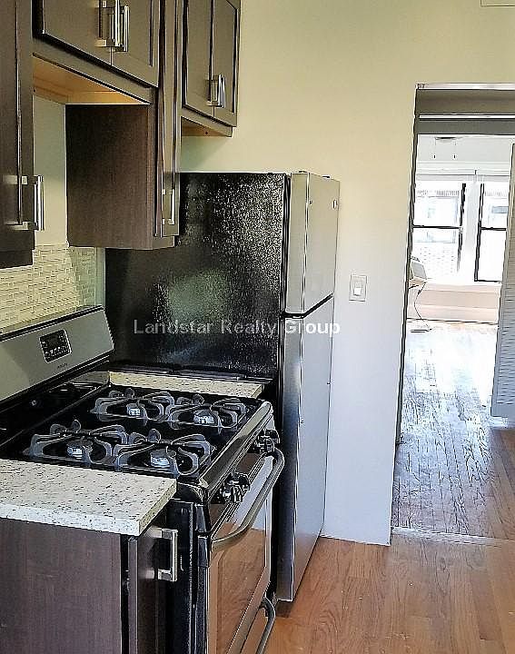 1st image of 4625 N Ashland Ave APT 3W