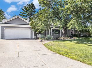 5012 Windyridge Dr, Portage, MI 49002