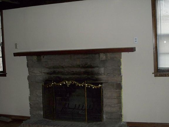 fireplace in rec room or fourth bedroom