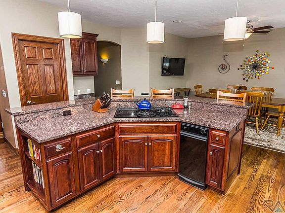 5th image of 27189 Wildflower Pl