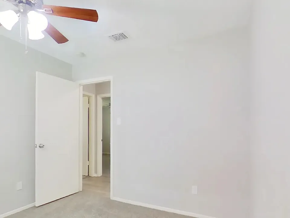 1404 NW 58th Ave