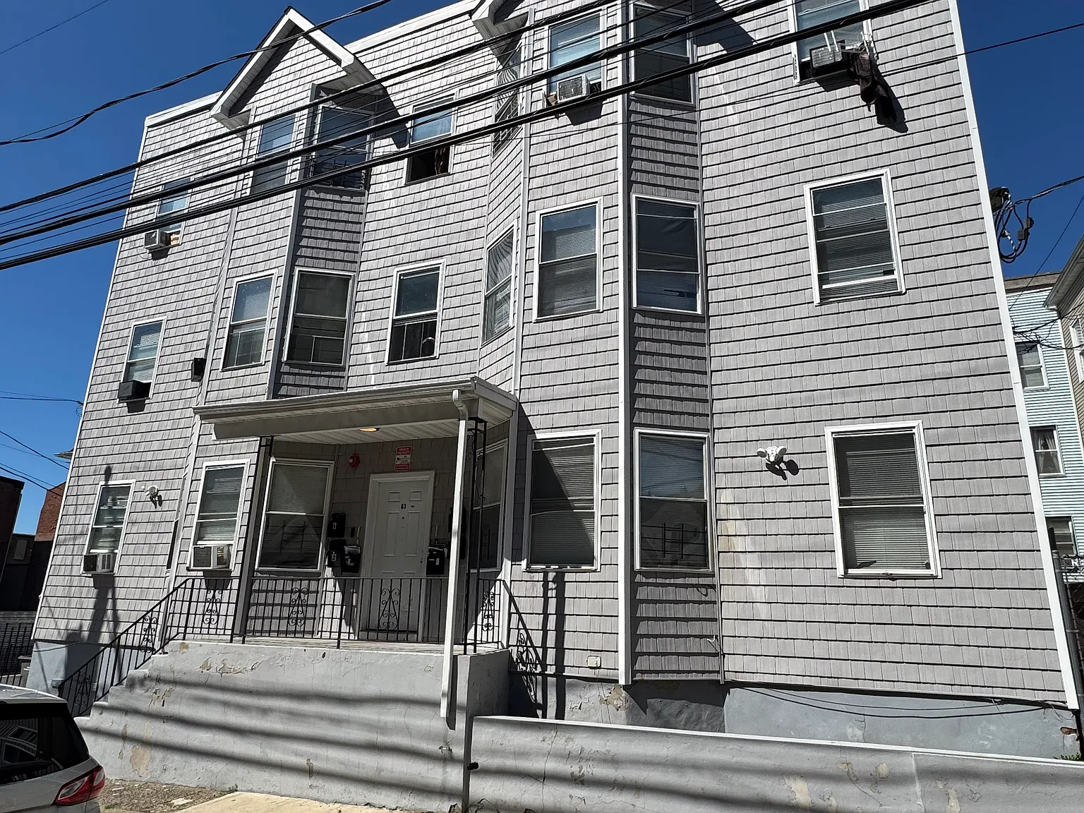 2 bed, $1,800 — Photo 1