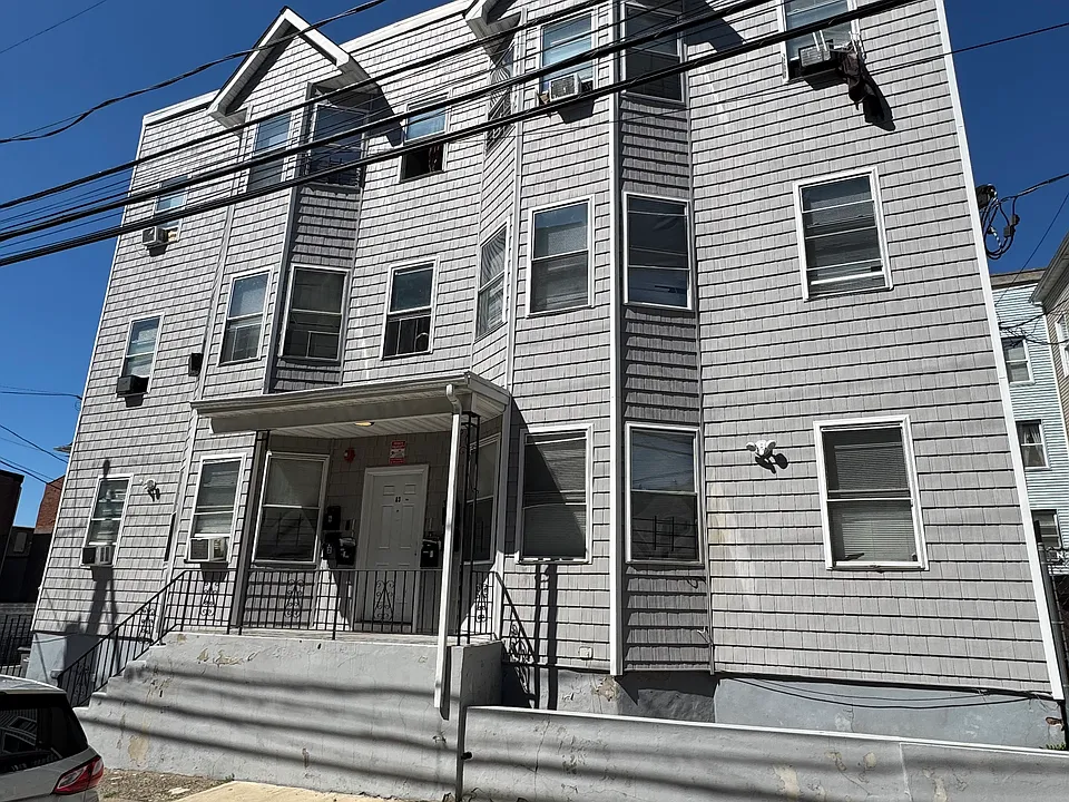 83-85 Warren St #1