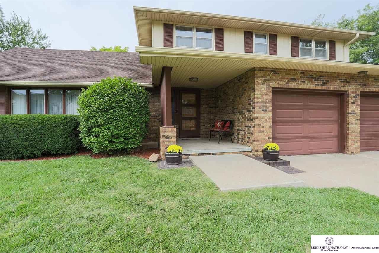 4930 N 104th St, Omaha, NE 68134 Zillow