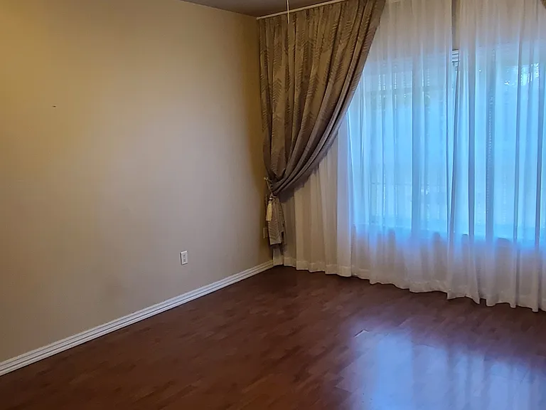 823 Palisades Ave — Photo 21