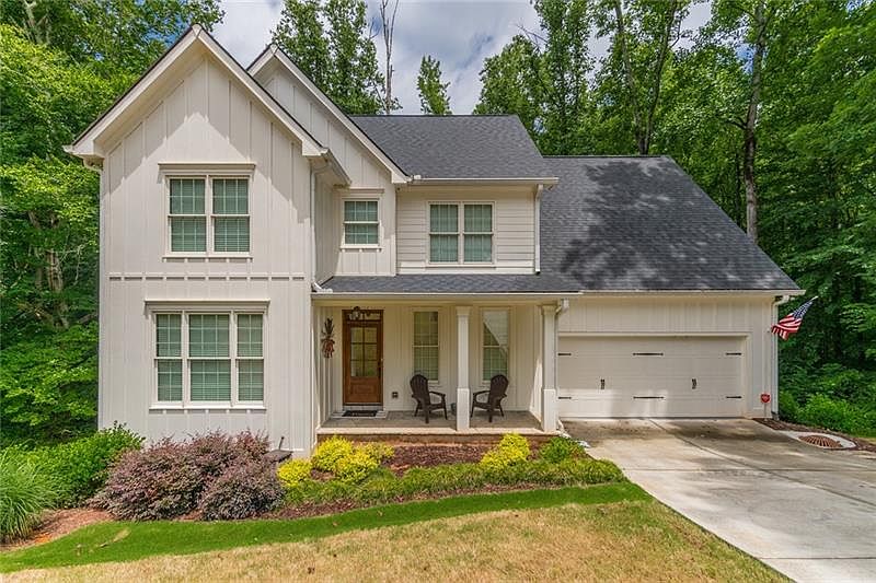 1st image of 214 Hollyberry Way