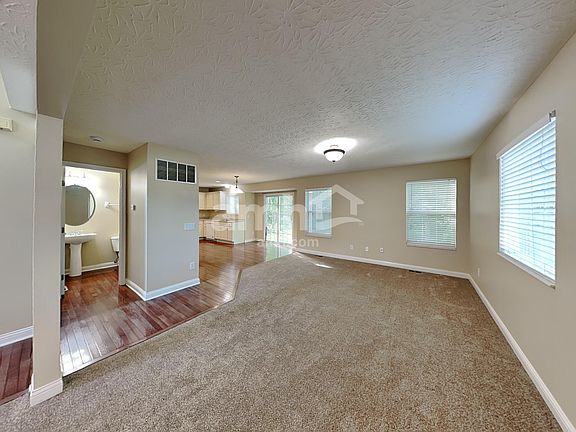 5th image of 3465 Winter Holly Dr