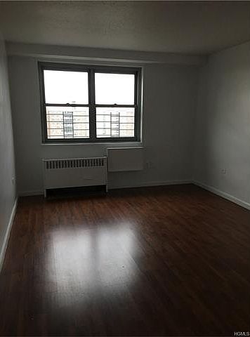 2nd image of 880 Colgate Ave APT 9G