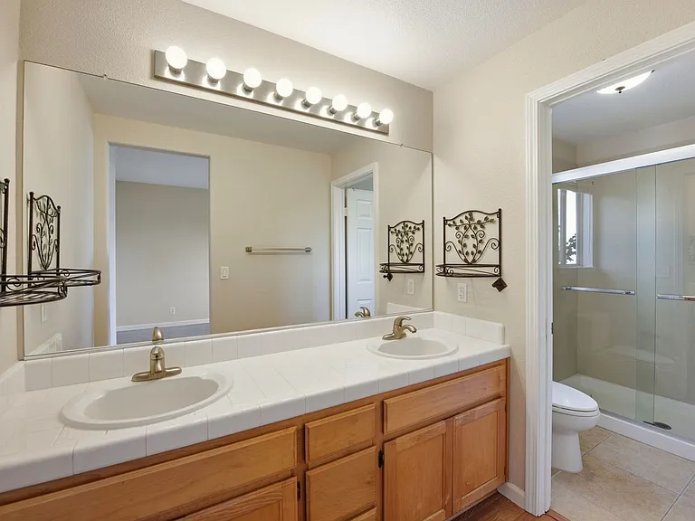 3808 Alder Ave — Photo 33