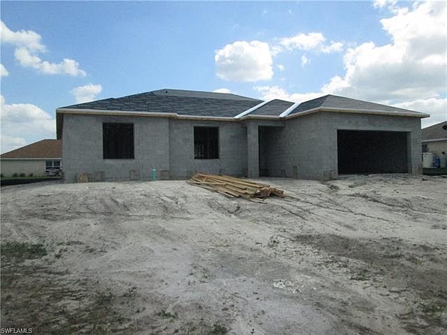 1st image of 3625 NE 18th Pl