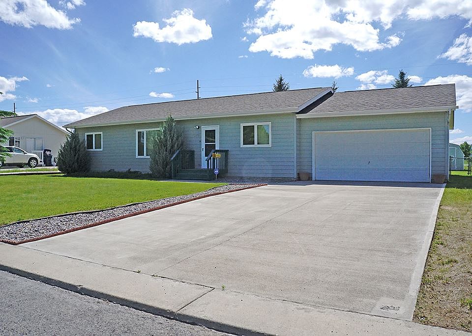 1st image of 2570 Casper Dr