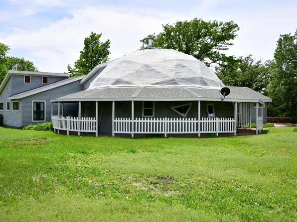 1049 4th Ave, McPherson, KS 67460