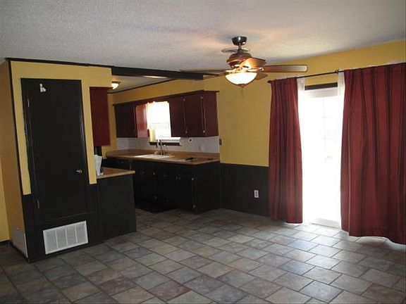 4th image of 6913 Estacado Ln