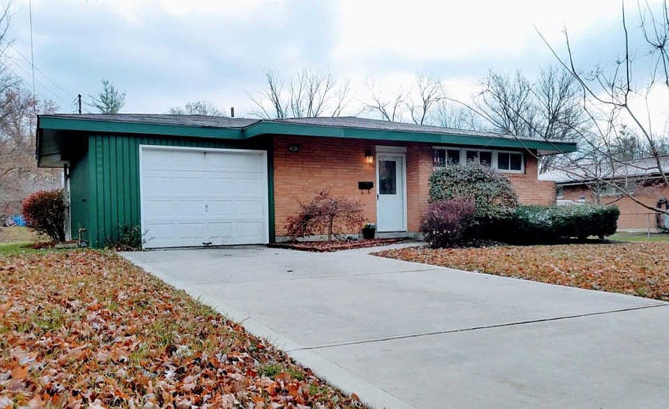 1st image of 10942 Carnegie Dr