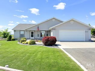 2335 Garey Ln, Filer, ID 83328