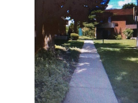 3rd image of 100 E Glenolden Ave
