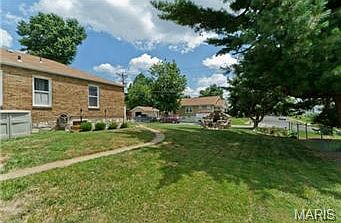 1st image of 612 Landor Ct