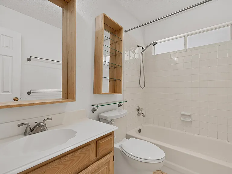 2312 London Dr — Photo 20
