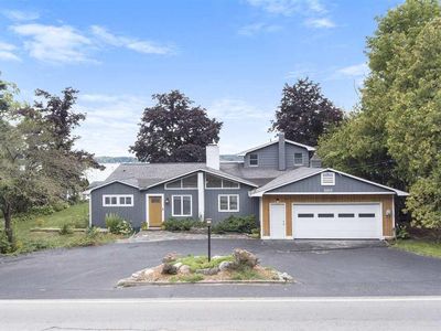 6893 Crystal Dr, Beulah, MI, 49617
