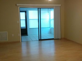 2145 Corbin Pl APT D, Palm Harbor, FL 34683