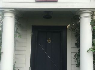 49 Pleasant St, Cohasset, MA 02025