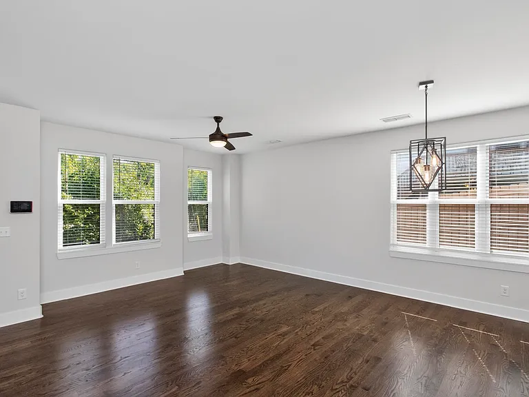 1002 Antioch Pike — Photo 10