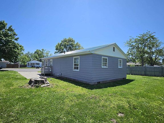 3rd image of 84 Yakima Cir