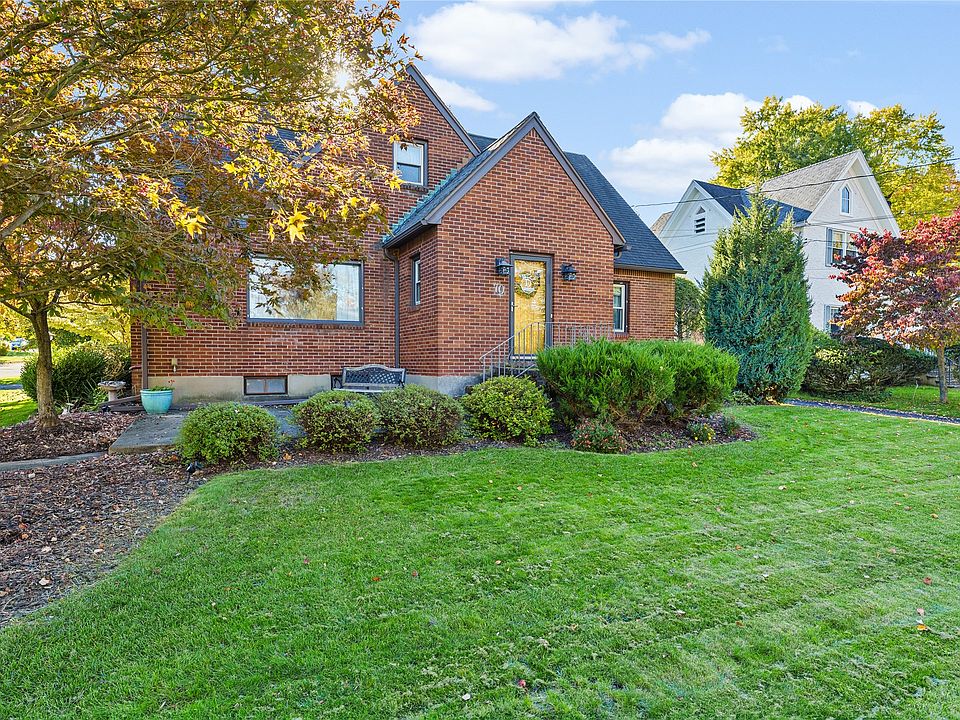 1st image of 70 Vestal Ave
