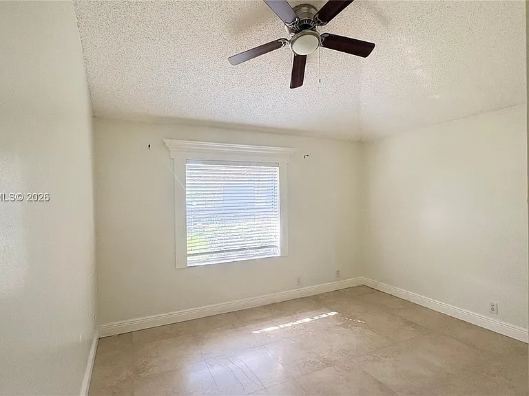 759 NW 161st Ave — Photo 18