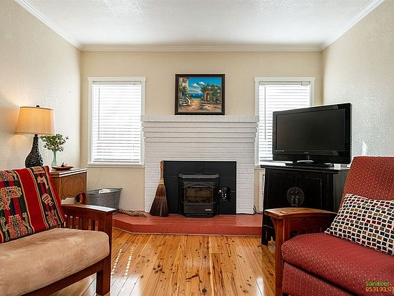 4th image of 1313 Canyon Dr