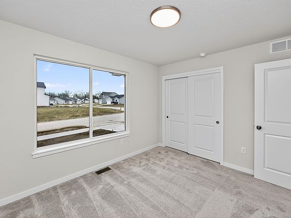 4th image of 4287 Grover Woods Ln
