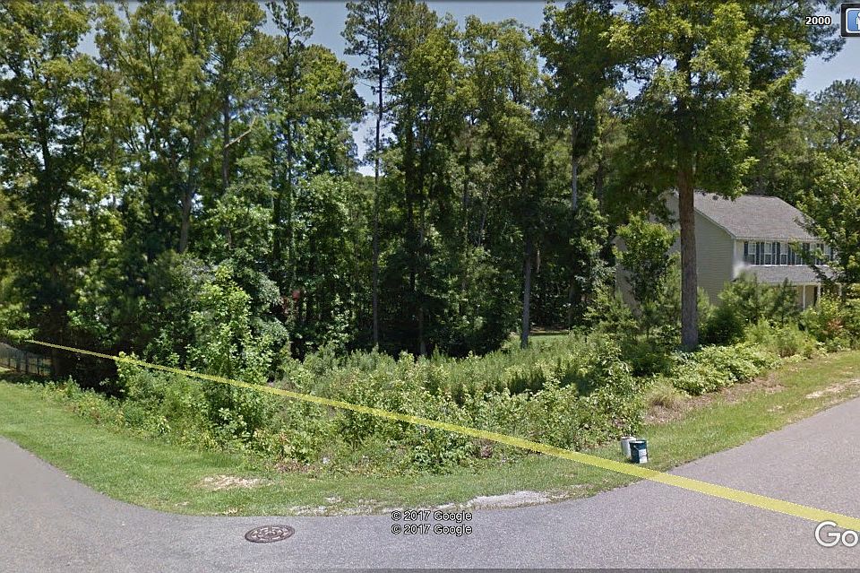 1st image of 1921 Beachwood Dr
