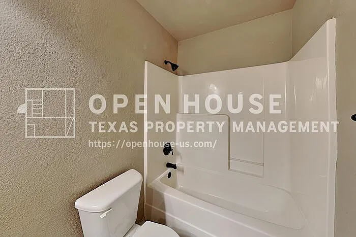 5561 Spring Ridge Dr — Photo 20