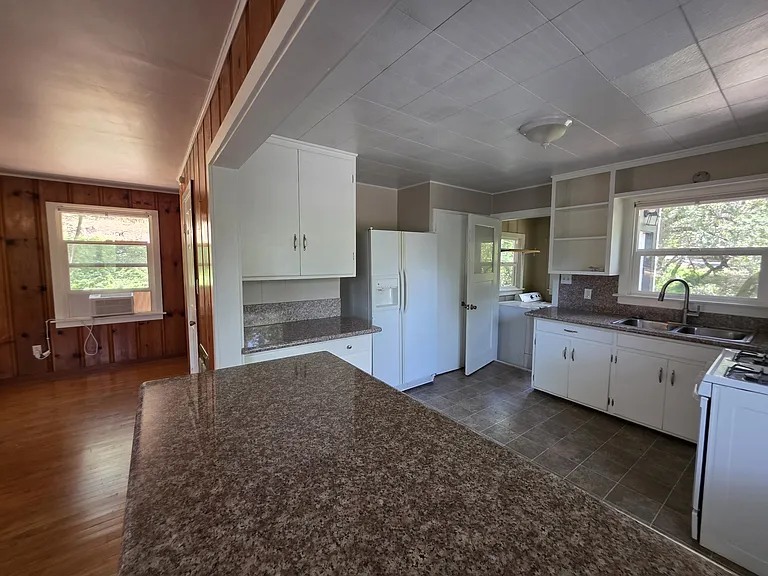 16619 Old Stagecoach Rd — Photo 9