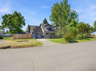 201 SW Dimmick St, Grants Pass, OR 97526